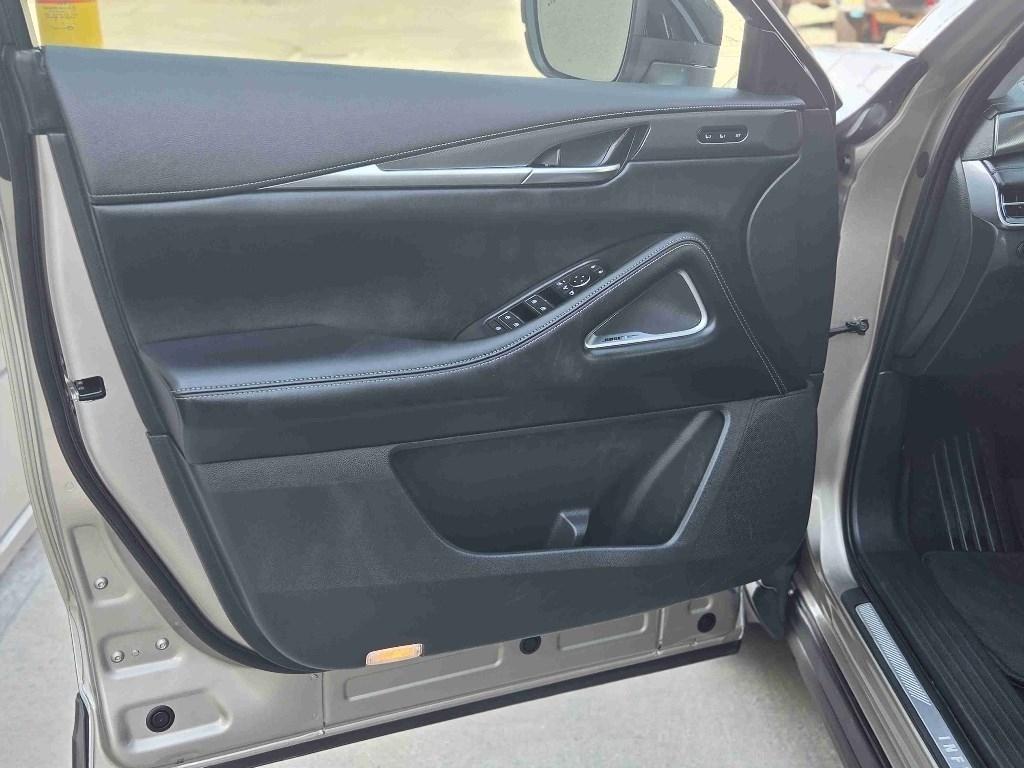 Infiniti QX60 LUXE AWD 2023