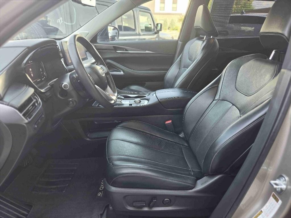 Infiniti QX60 LUXE AWD 2023