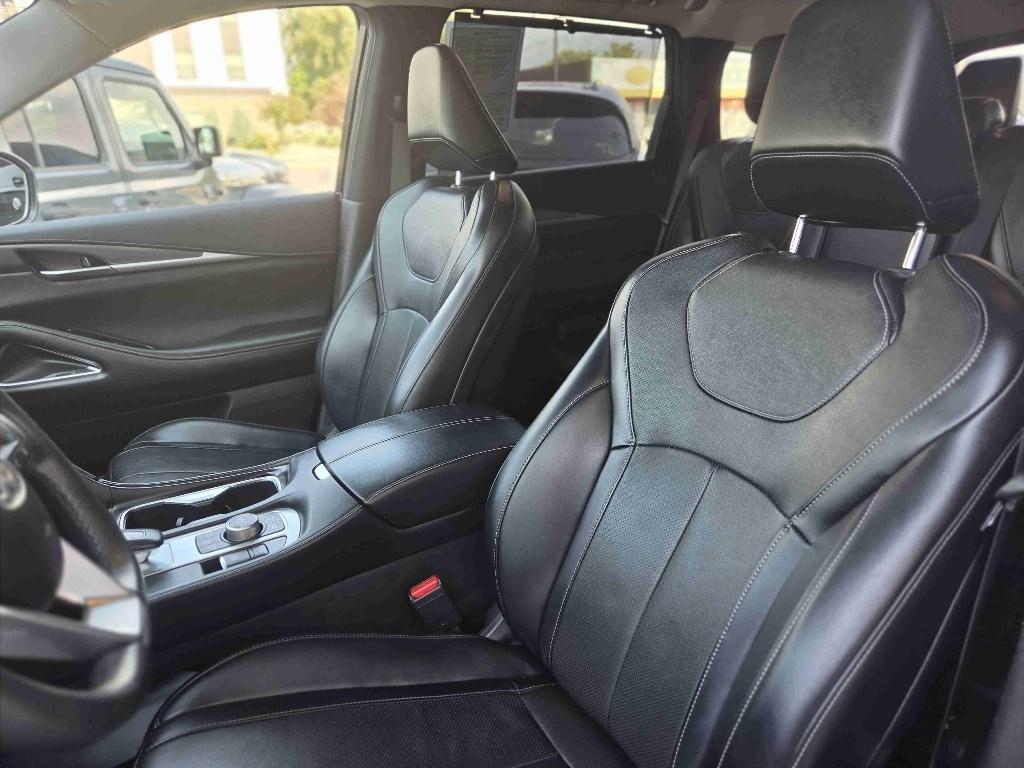 Infiniti QX60 LUXE AWD 2023