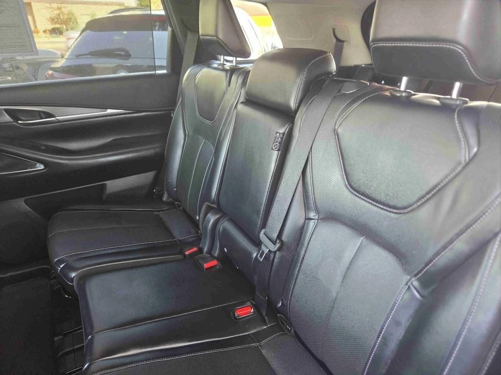 Infiniti QX60 LUXE AWD 2023