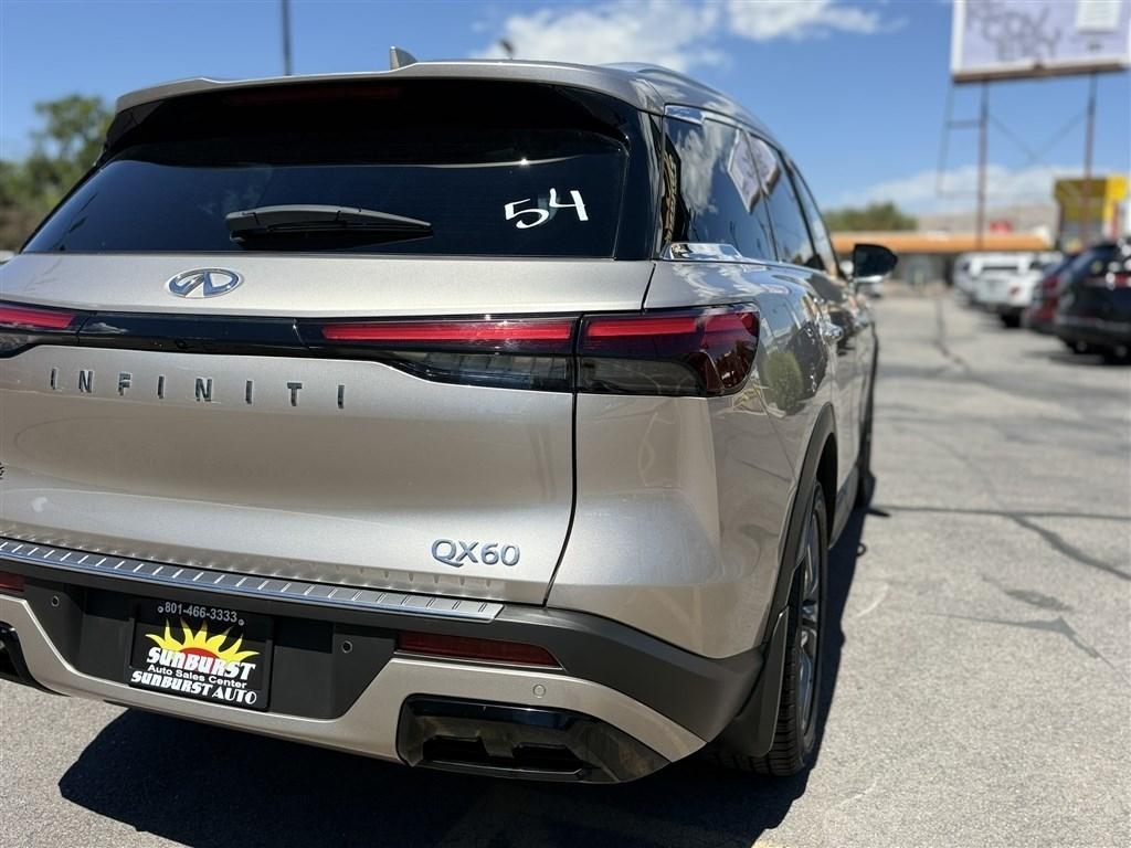 Infiniti QX60 LUXE AWD 2023