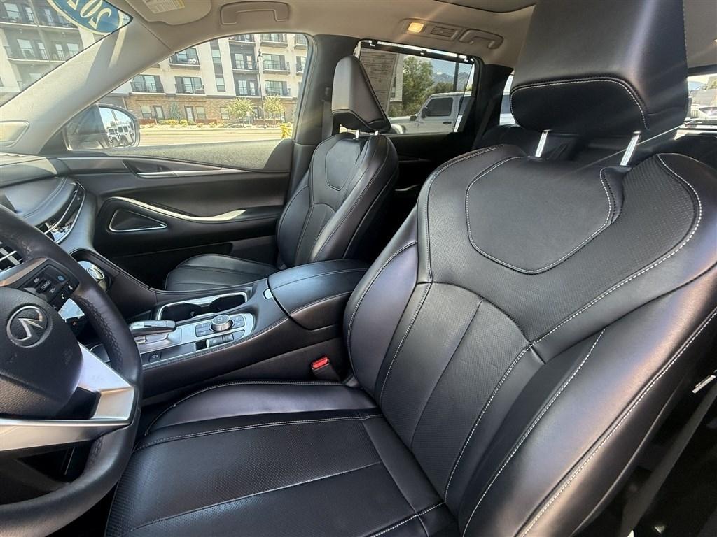 Infiniti QX60 LUXE AWD 2023