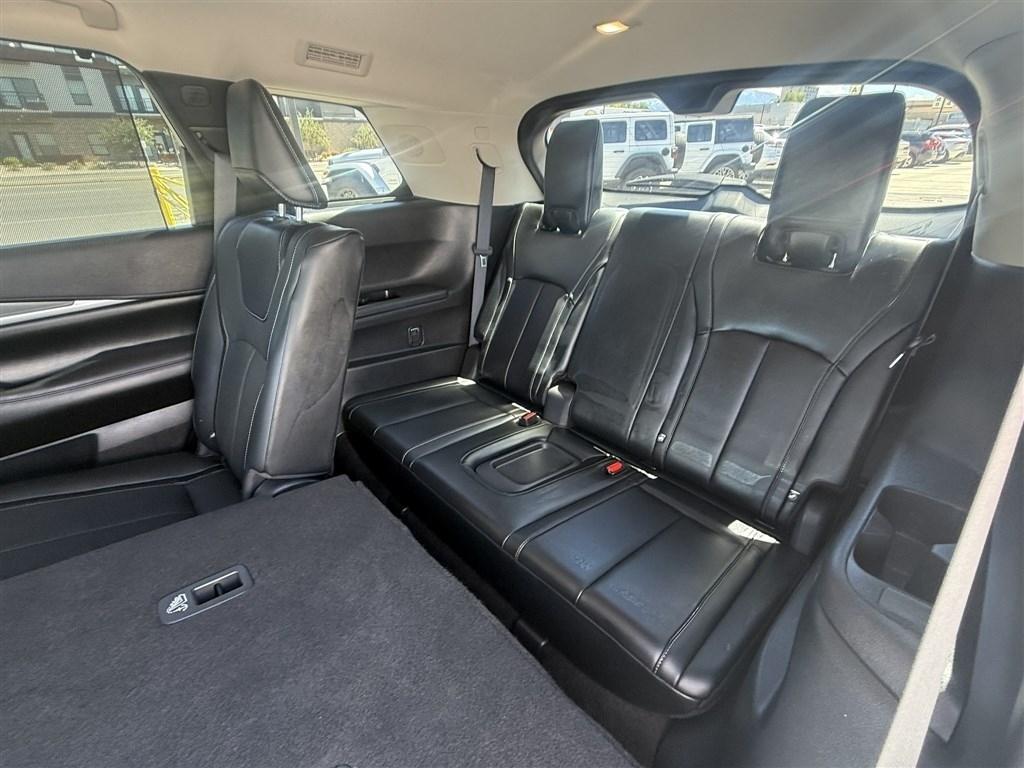 Infiniti QX60 LUXE AWD 2023