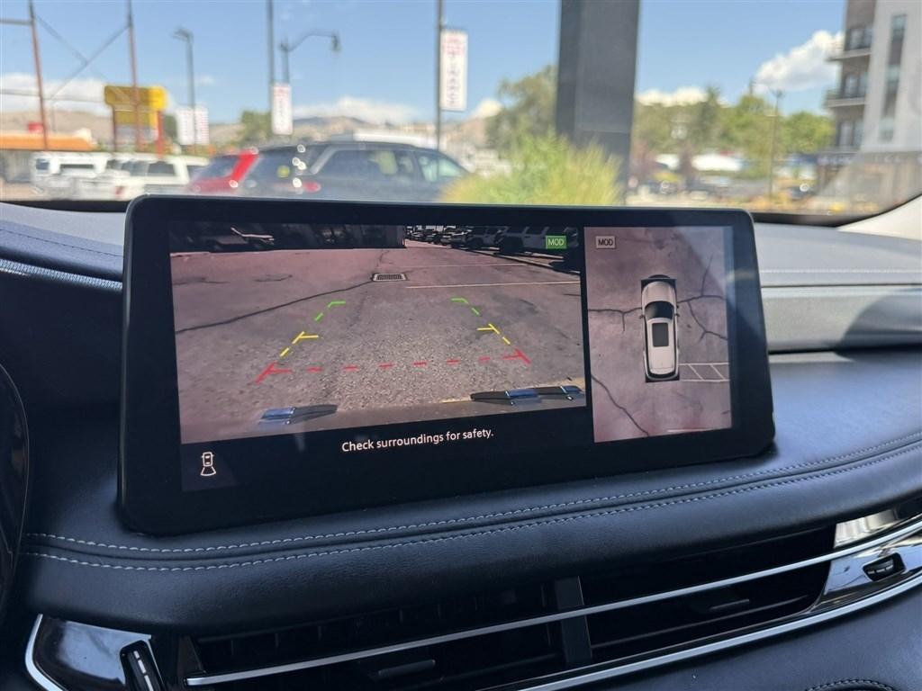 Infiniti QX60 LUXE AWD 2023