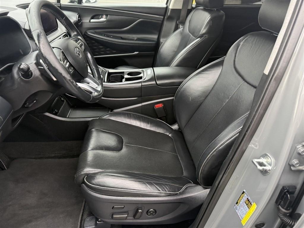 Hyundai Santa Fe Limited AWD 2021