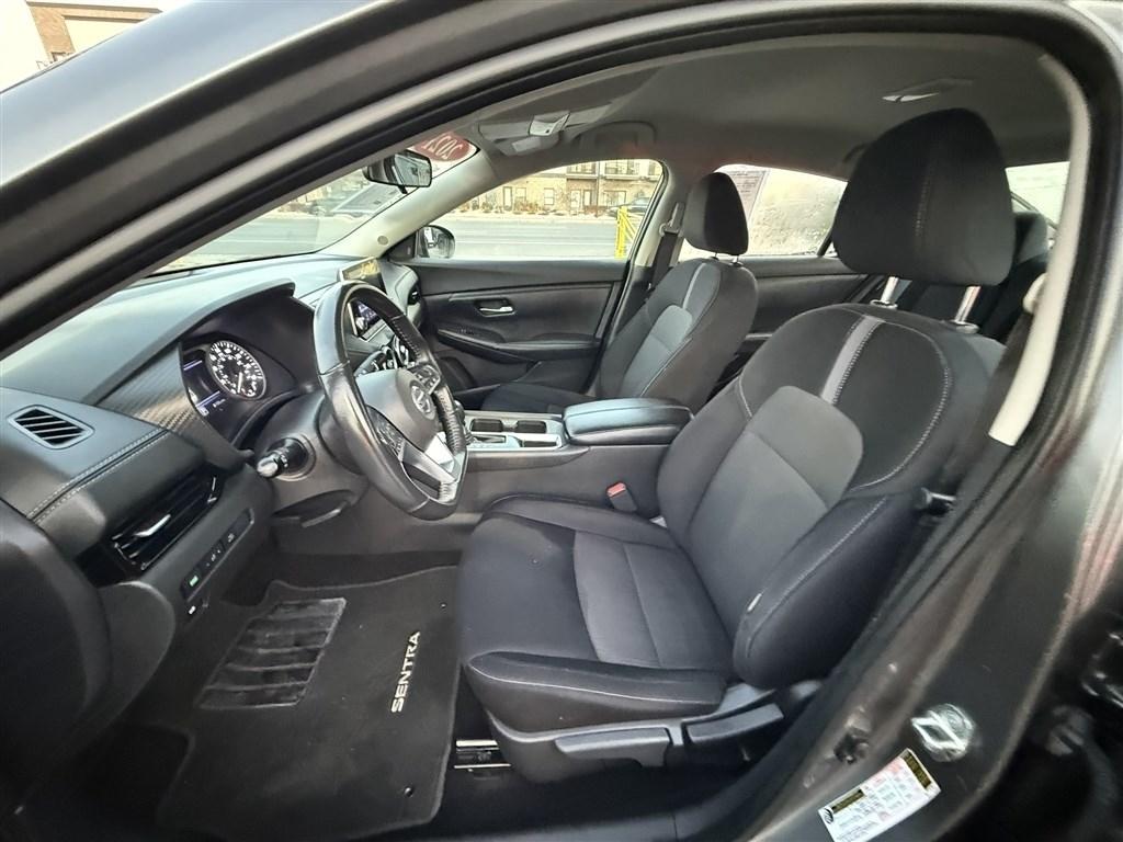 Nissan Sentra SV CVT 2021