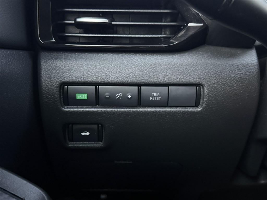 Nissan Sentra SV CVT 2021