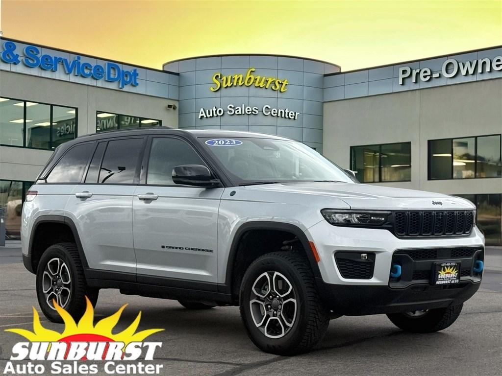 2023 Jeep Grand Cherokee 4xe Trailhawk 4x4