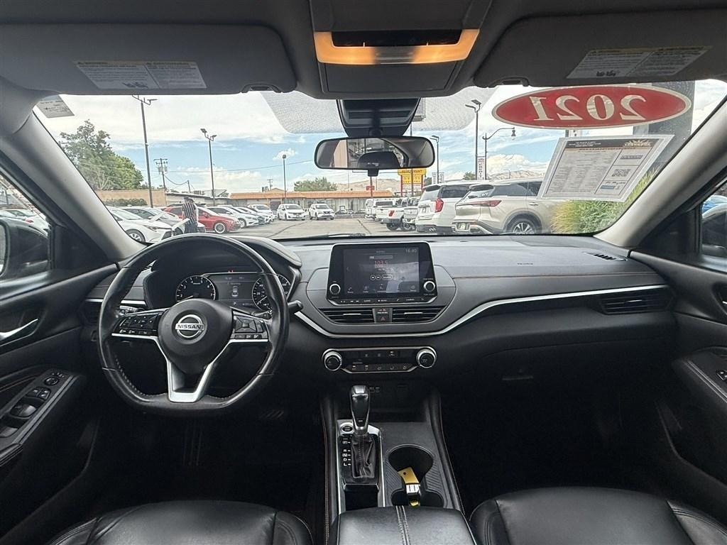 Nissan Altima 2.5 SR 2021