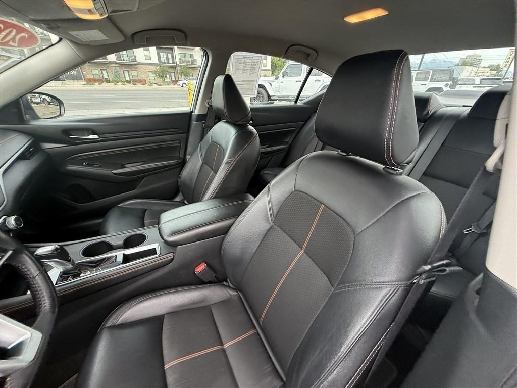 Nissan Altima 2.5 SR 2021