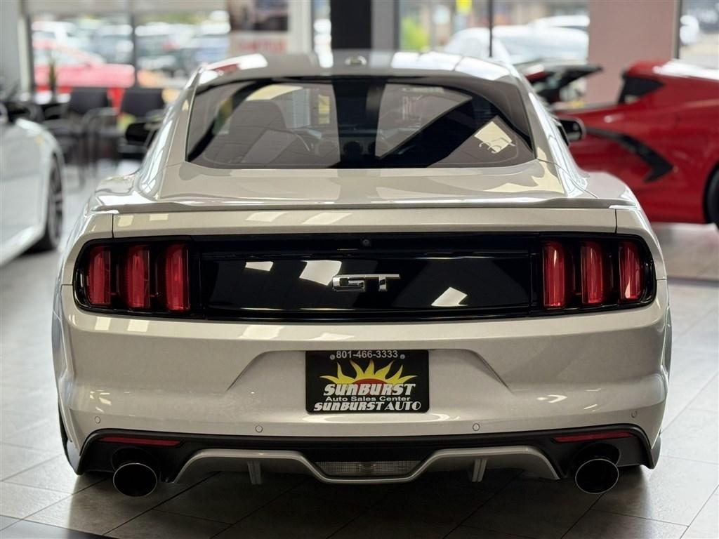Ford Mustang GT 2015
