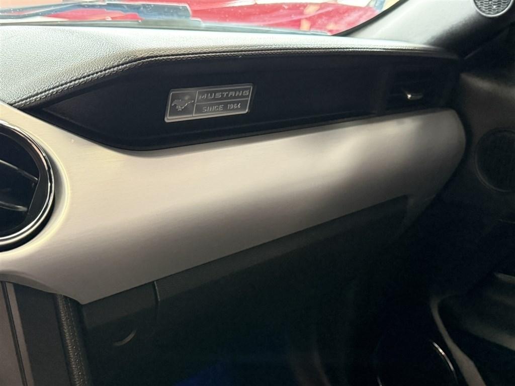 Ford Mustang GT 2015