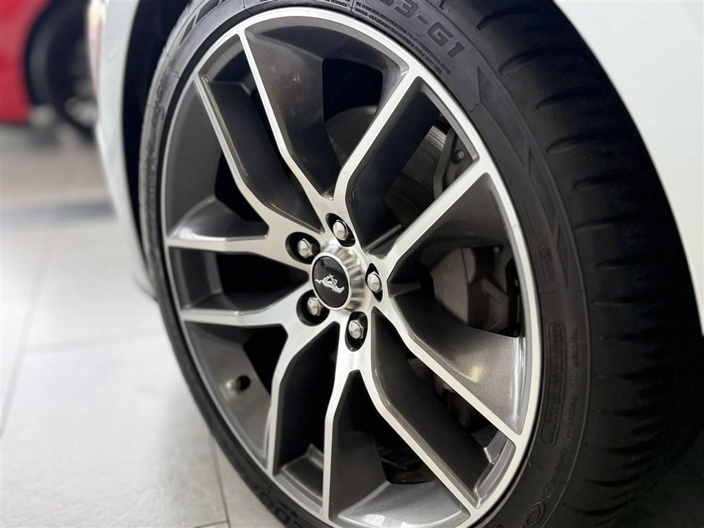 Ford Mustang GT 2015