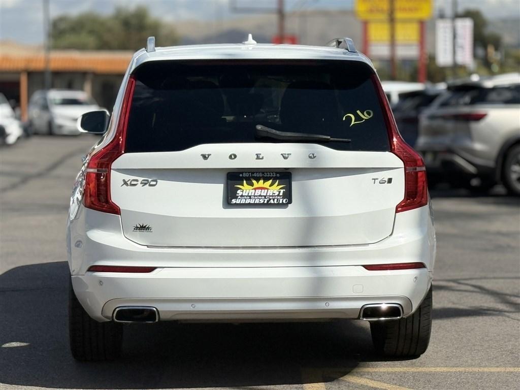 Volvo XC90 T6 AWD 7-Passenger Momentum 2018