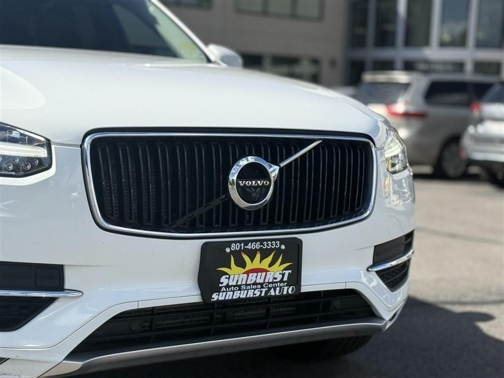 Volvo XC90 T6 AWD 7-Passenger Momentum 2018