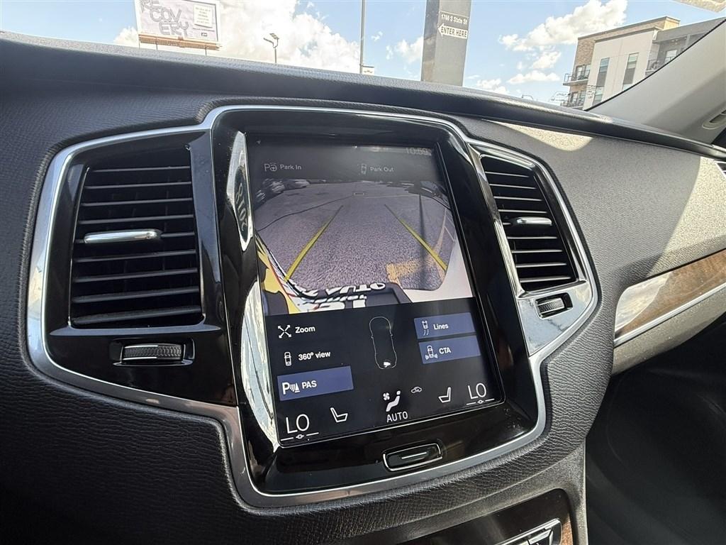 Volvo XC90 T6 AWD 7-Passenger Momentum 2018