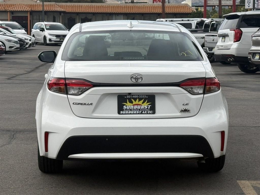 Toyota Corolla LE 2022