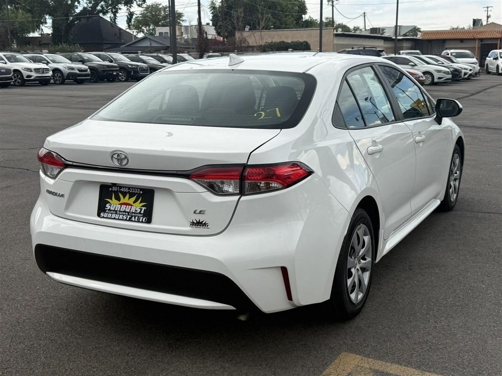 Toyota Corolla LE 2022