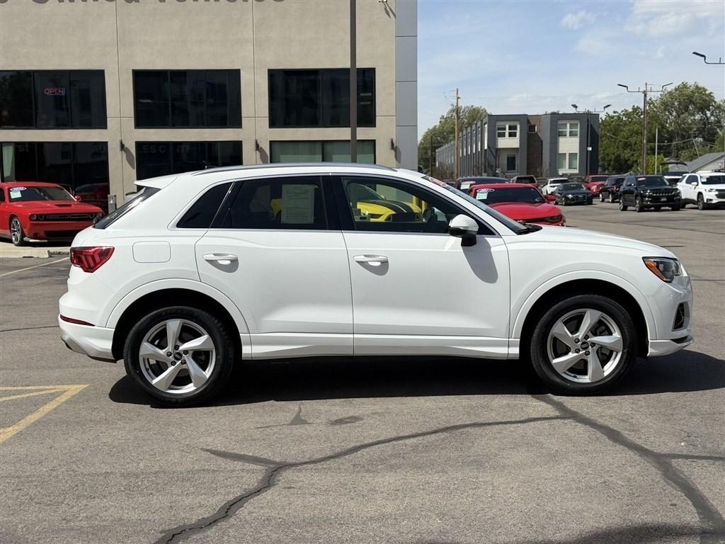 Audi Q3 Premium 40 TFSI quattro 2021