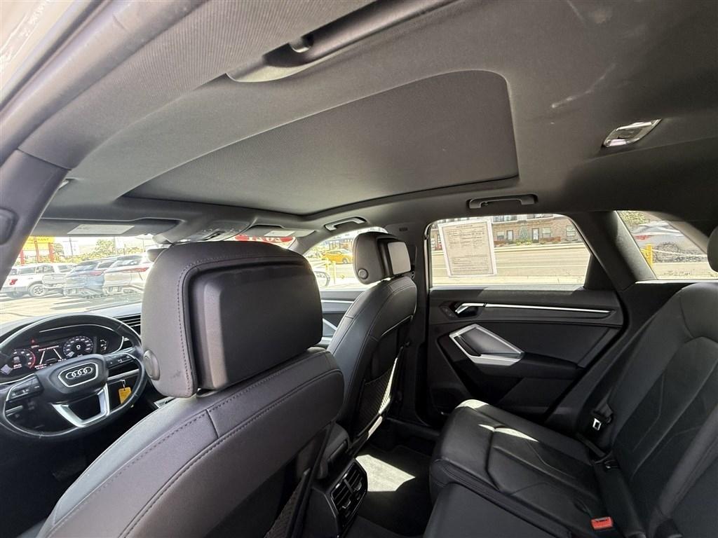 Audi Q3 Premium 40 TFSI quattro 2021