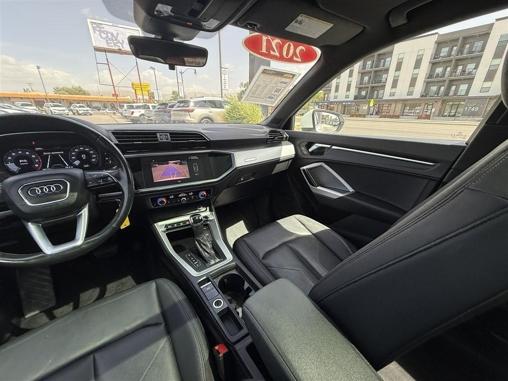 Audi Q3 Premium 40 TFSI quattro 2021