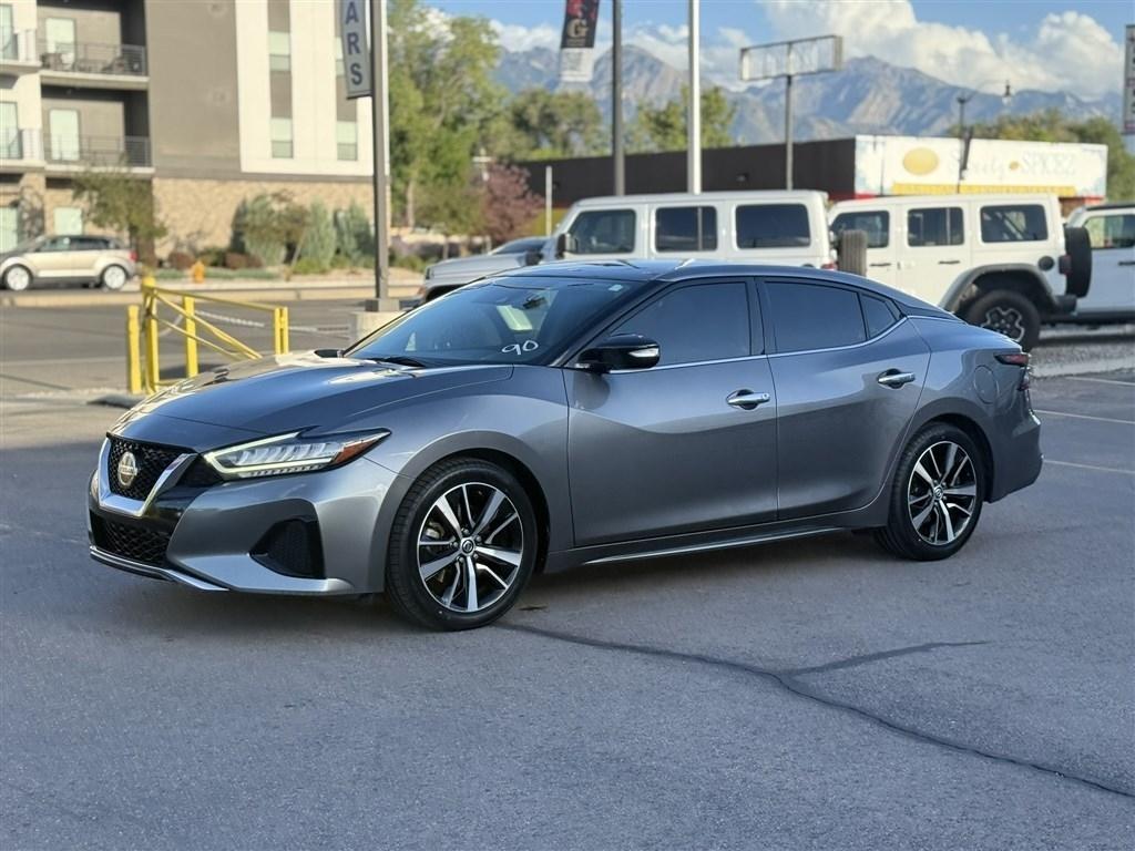 Nissan Maxima SV 2022
