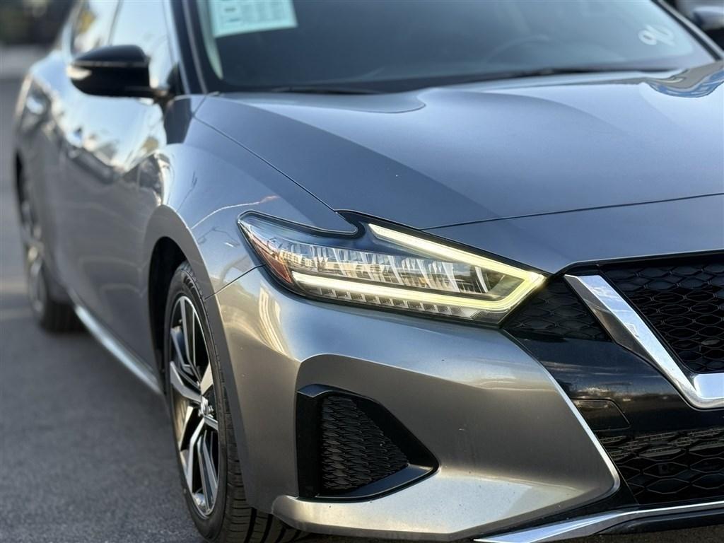 Nissan Maxima SV 2022