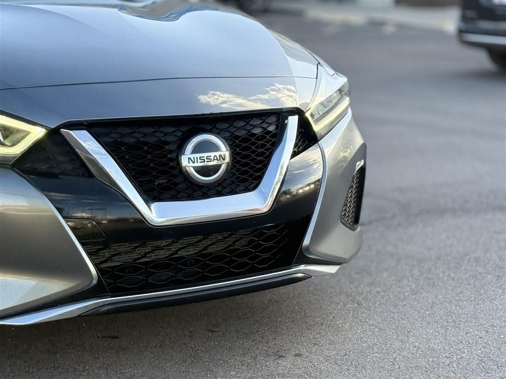 Nissan Maxima SV 2022