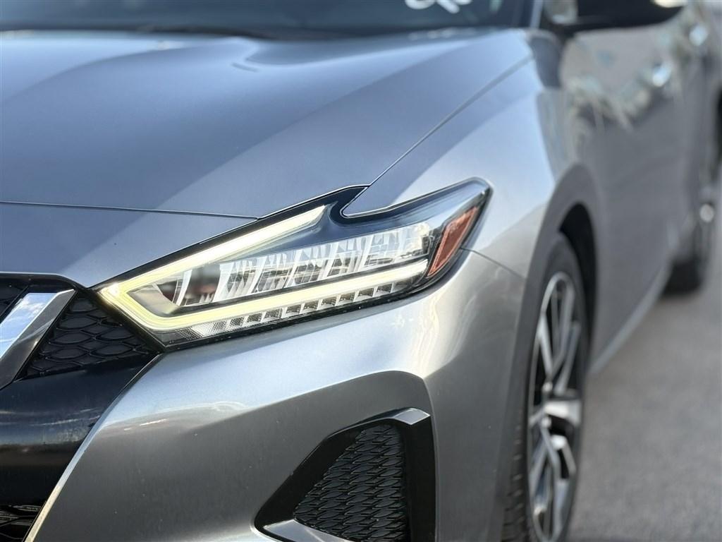Nissan Maxima SV 2022