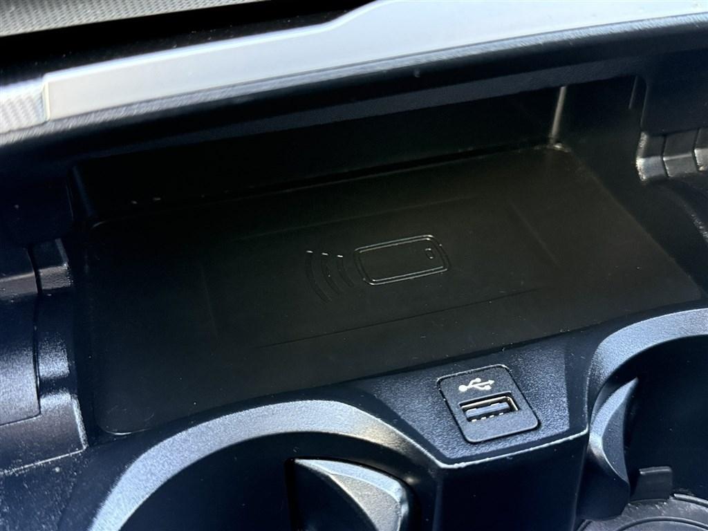 BMW 3 Series 330i xDrive Sedan 2021