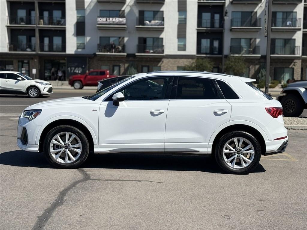 Audi Q3 S line Premium 45 TFSI quattro 2025