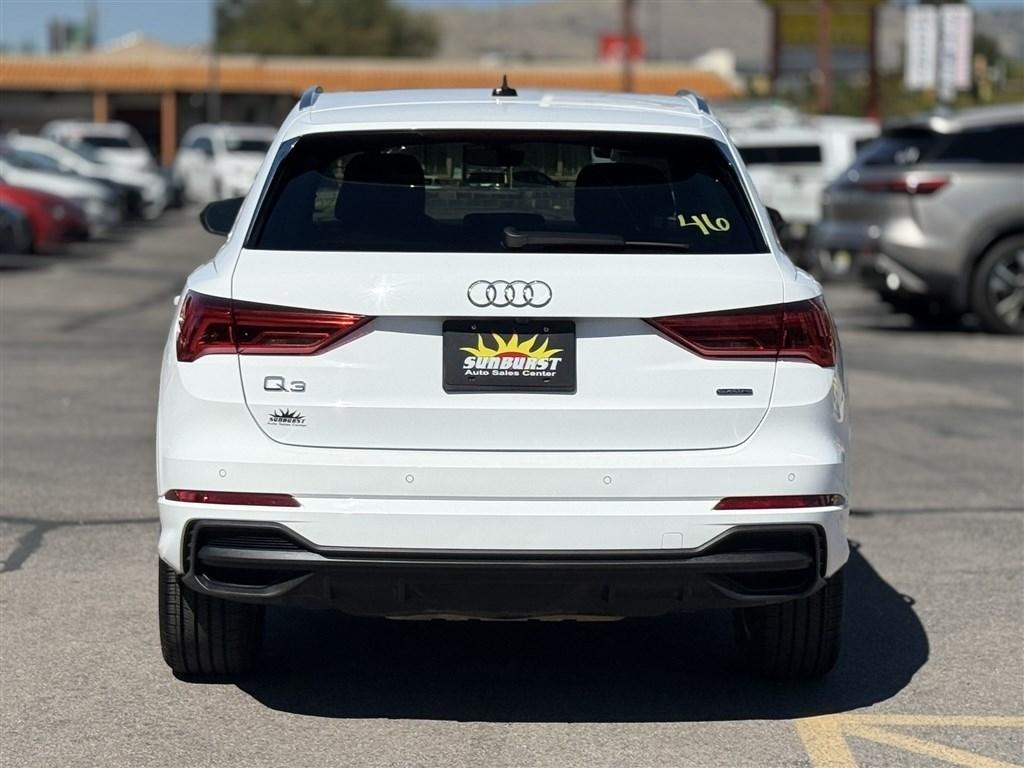 Audi Q3 S line Premium 45 TFSI quattro 2025