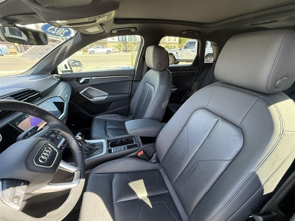 Audi Q3 S line Premium 45 TFSI quattro 2025