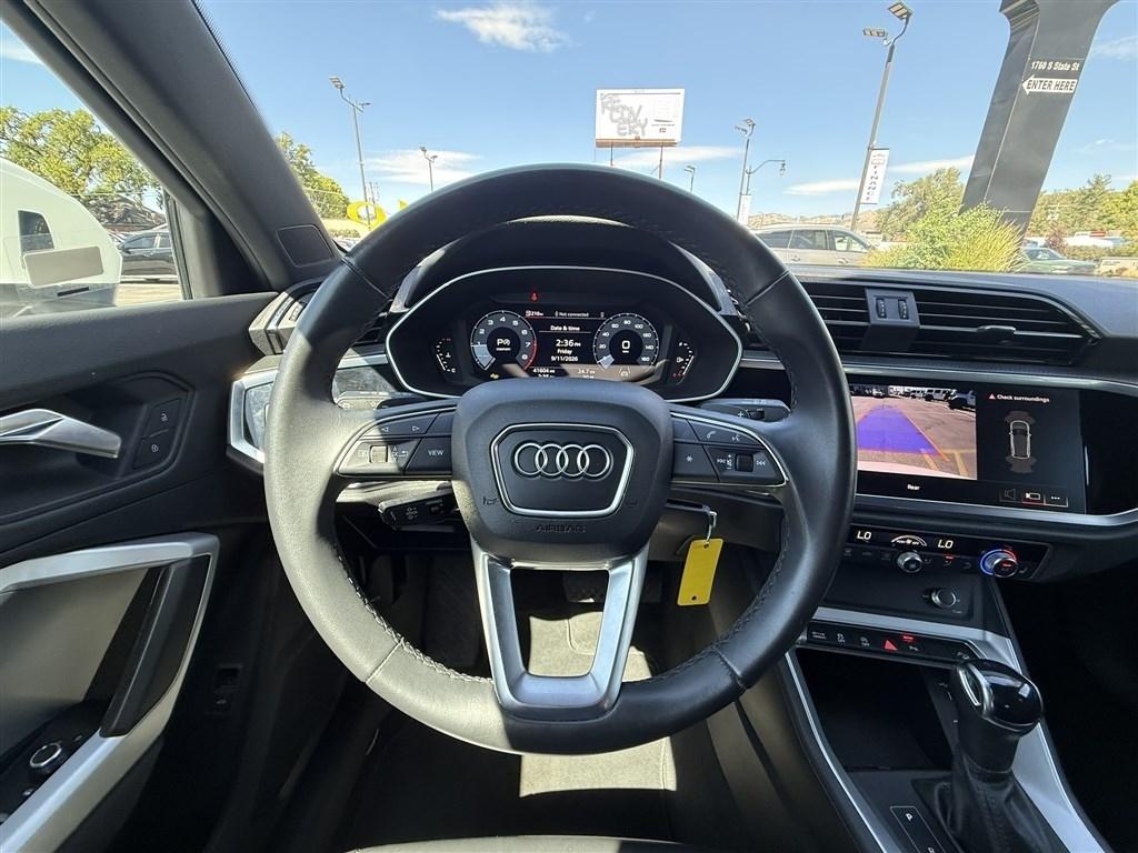 Audi Q3 S line Premium 45 TFSI quattro 2025