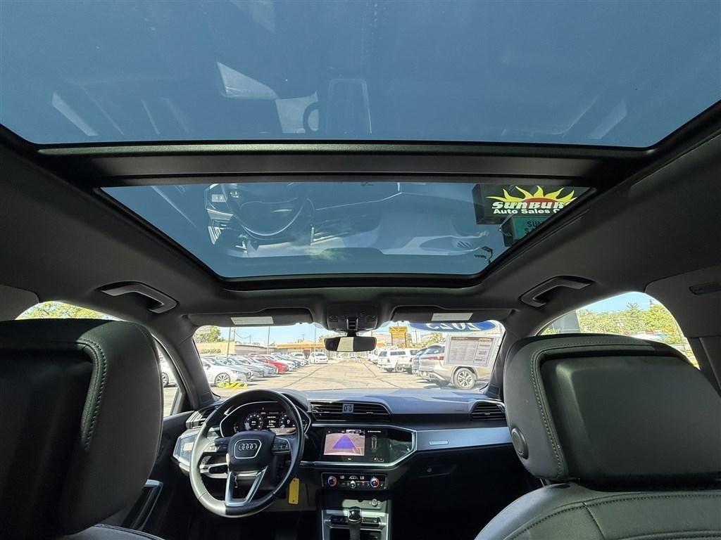 Audi Q3 S line Premium 45 TFSI quattro 2025