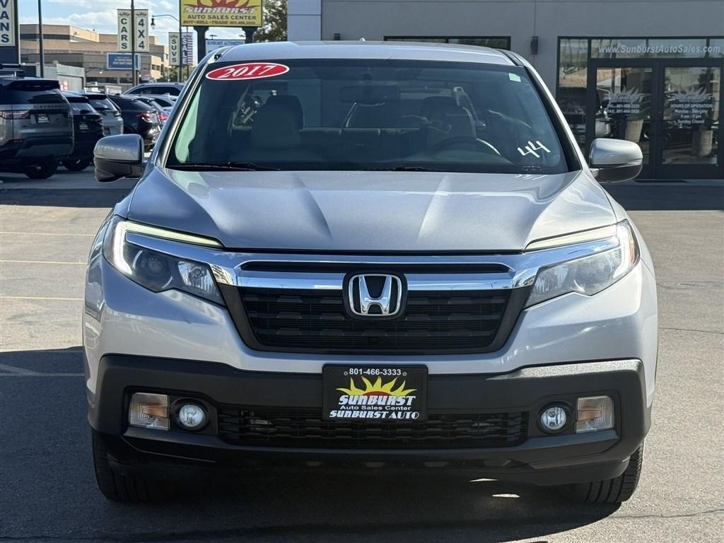 Honda Ridgeline RTL-T 4x4 Crew Cab 5.3' Bed 2017