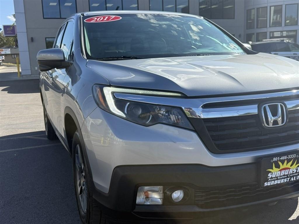 Honda Ridgeline RTL-T 4x4 Crew Cab 5.3' Bed 2017