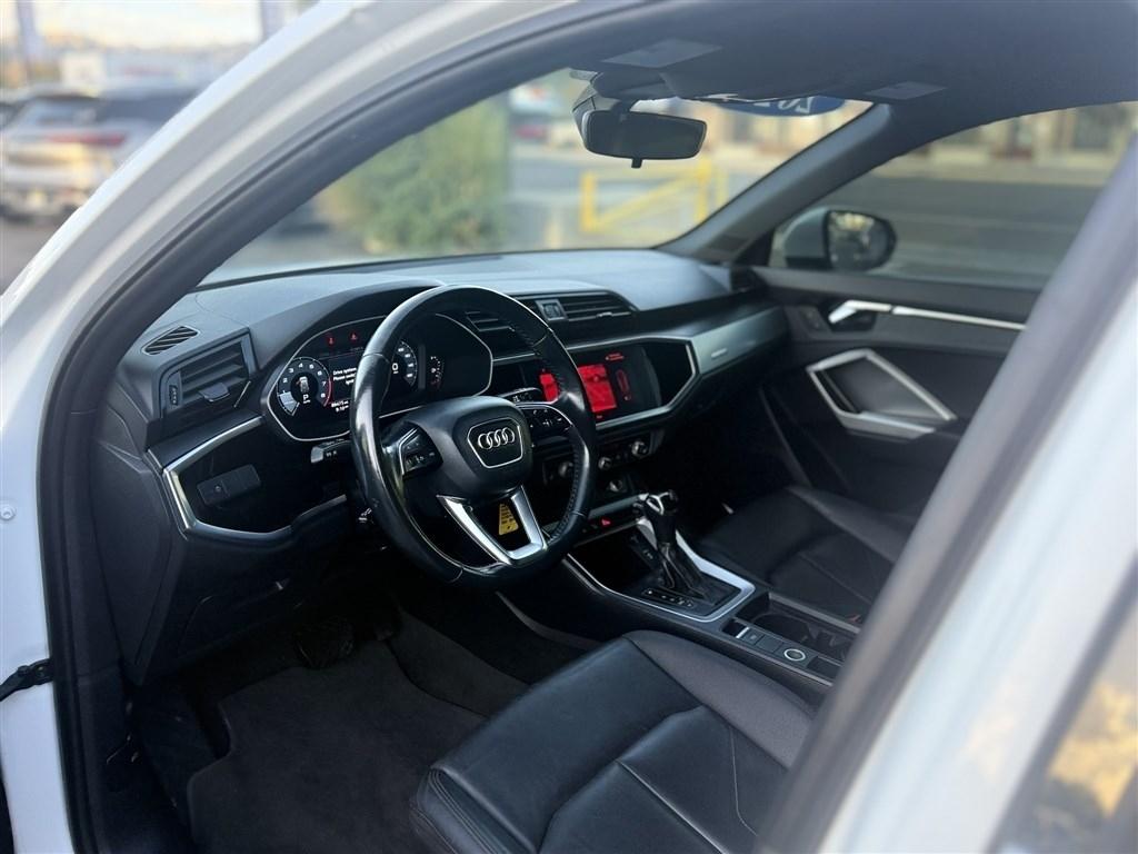 Audi Q3 Premium 45 TFSI quattro 2020