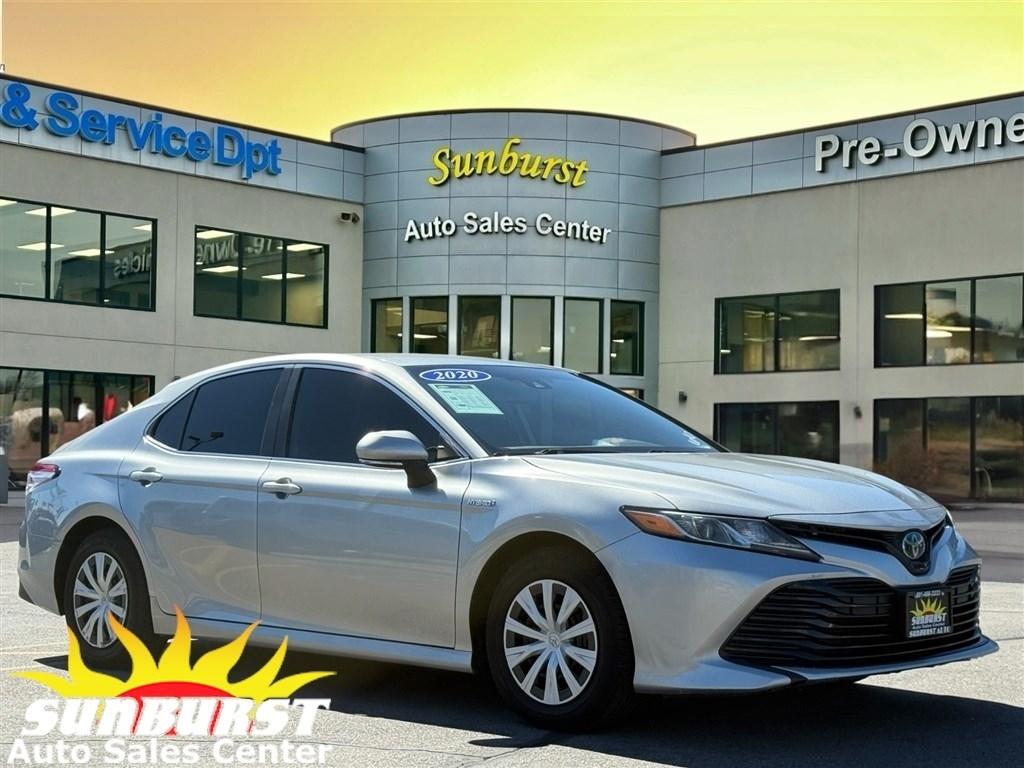 2020 Toyota Camry Hybrid LE Auto