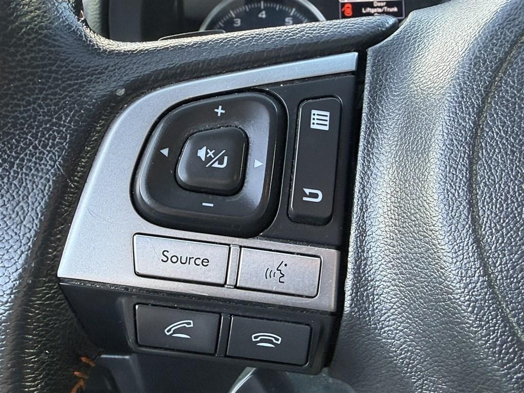 Subaru Crosstrek 5dr CVT 2.0i Limited 2016