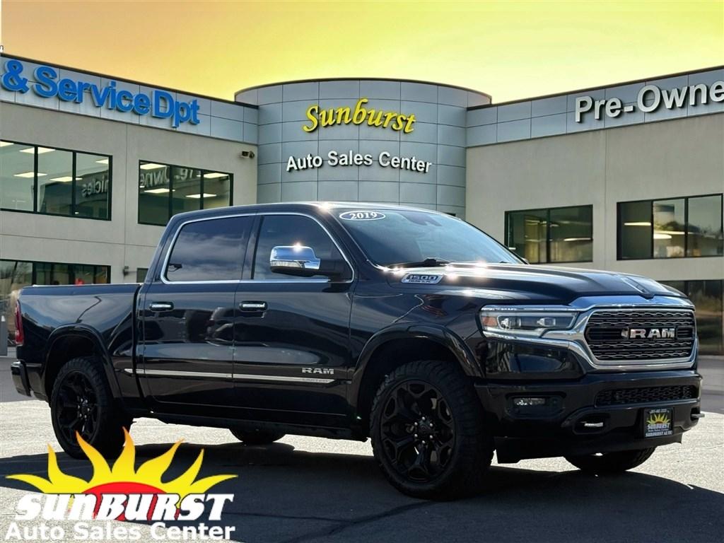 2019 RAM 1500 Limited 4x4 Crew Cab 5'7" Box