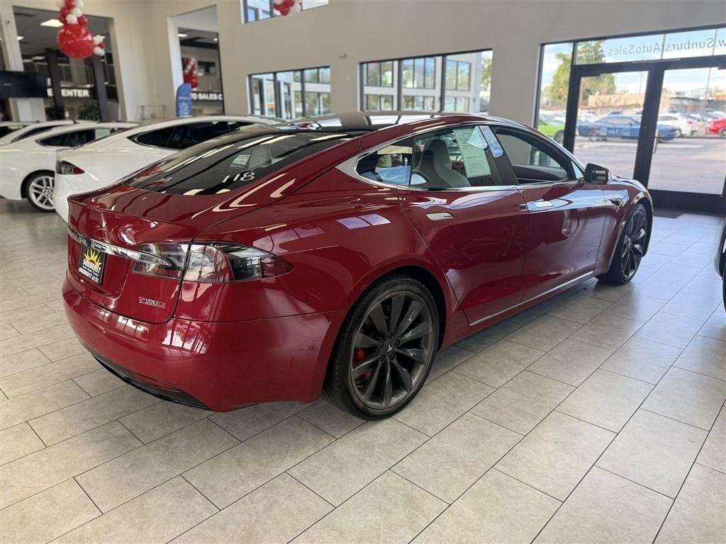 Tesla Model S  2017