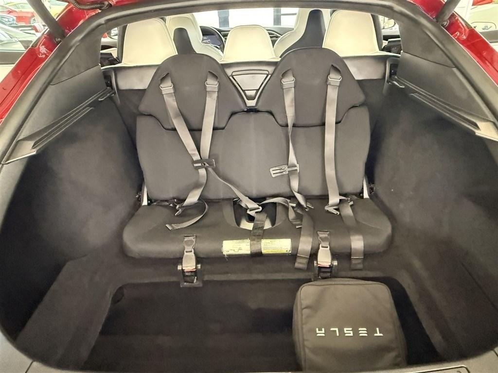 Tesla Model S  2017