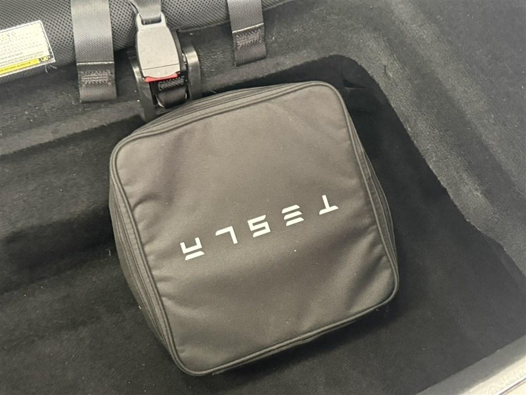 Tesla Model S  2017