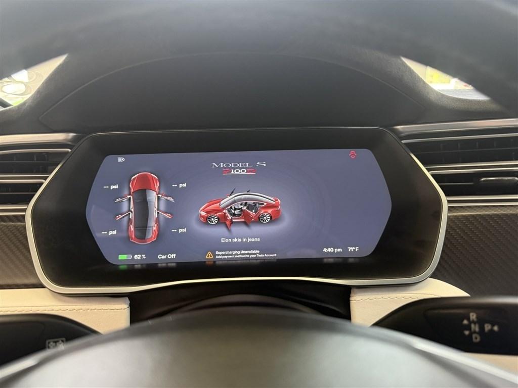 Tesla Model S  2017