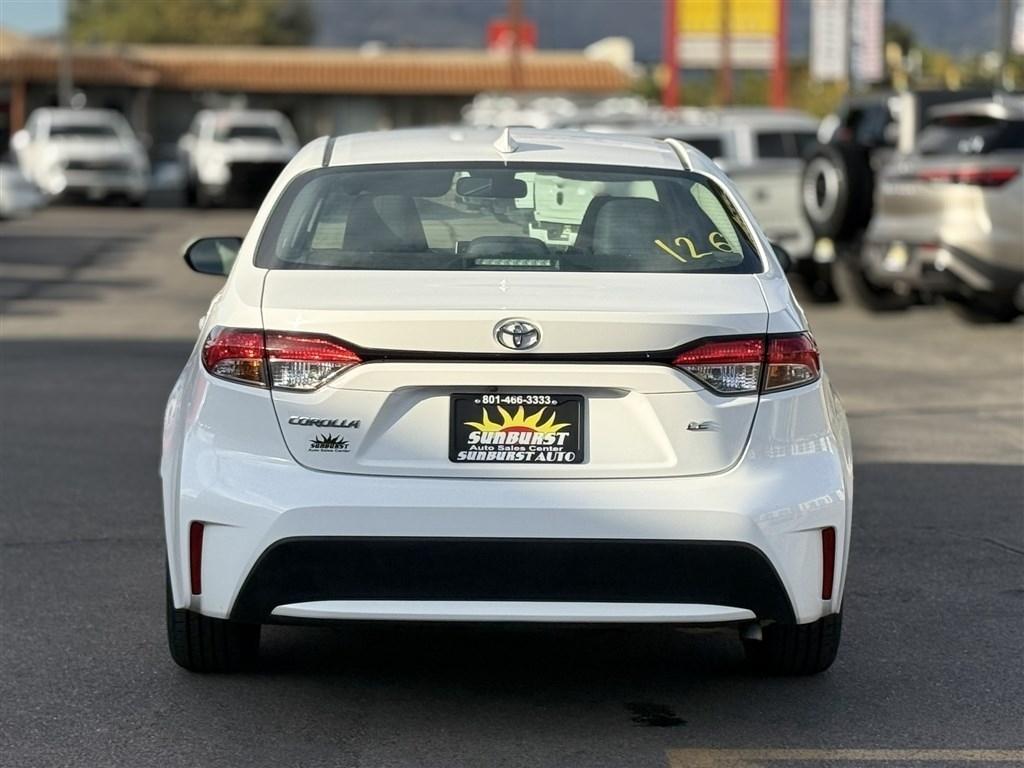 Toyota Corolla LE 2021