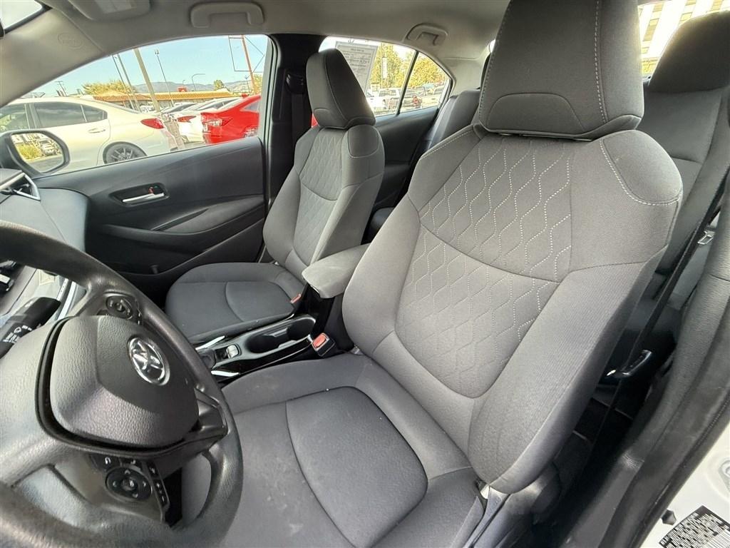 Toyota Corolla LE 2021