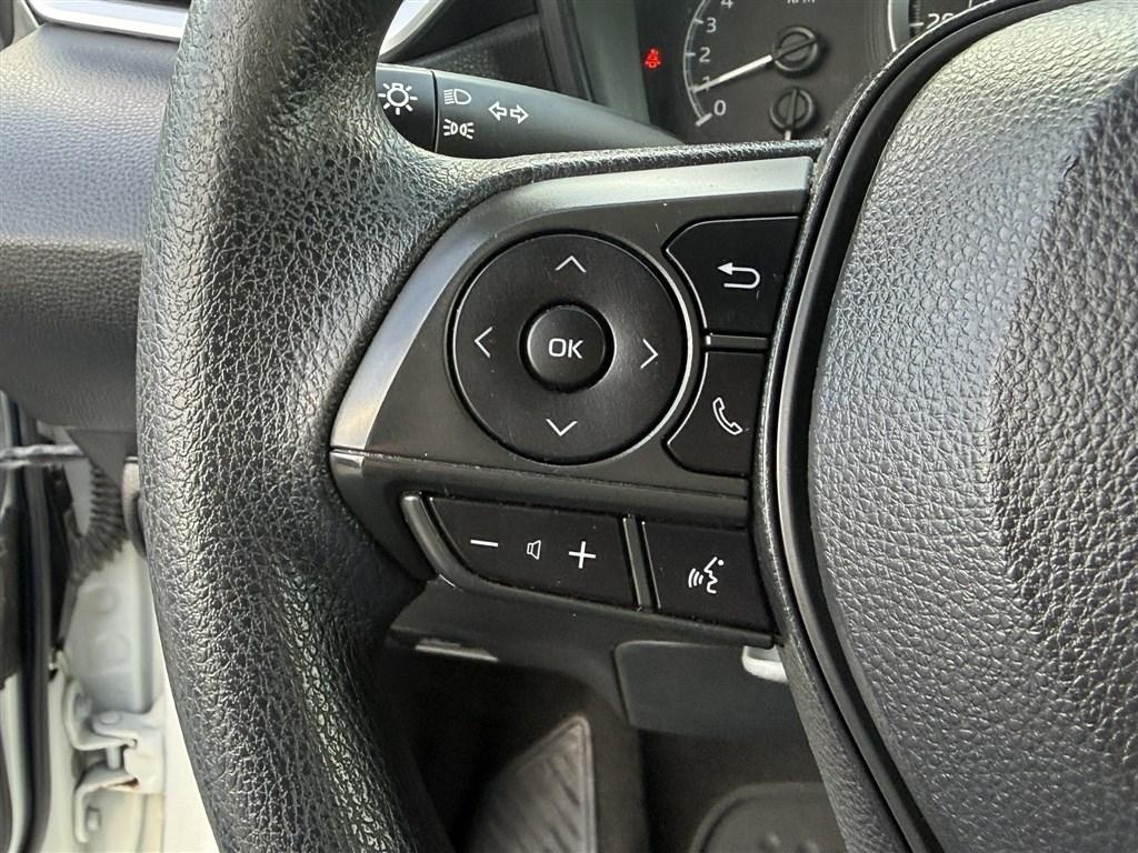 Toyota Corolla LE 2021