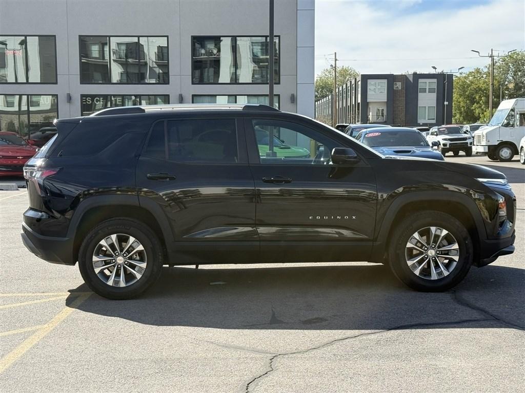 Chevrolet Equinox AWD 4dr LT w/2LT 2025