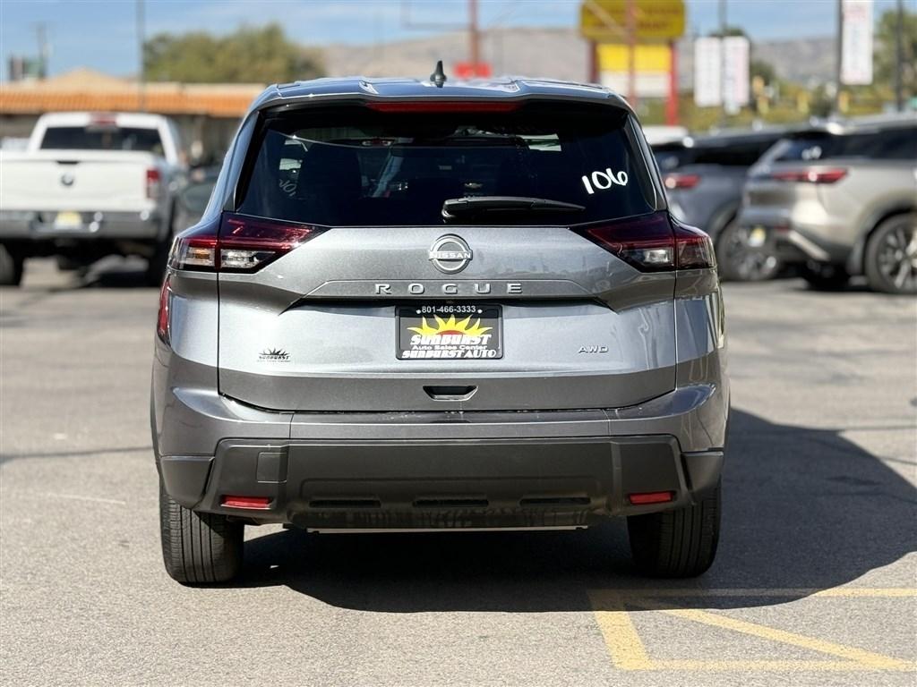 Nissan Rogue 2026.5 AWD SV 2026